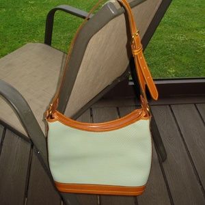 Dooney and Bourke pale green purse...NEW